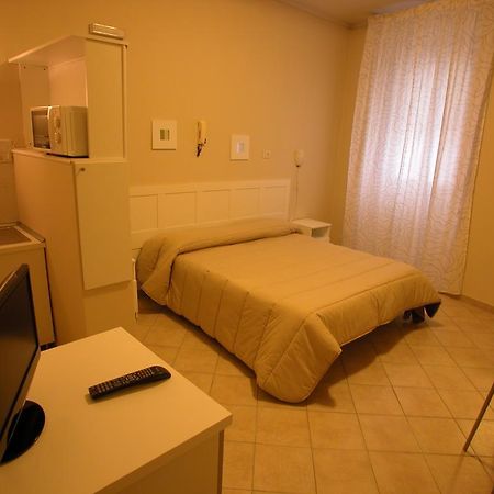 براتو Guest House Roma الغرفة الصورة